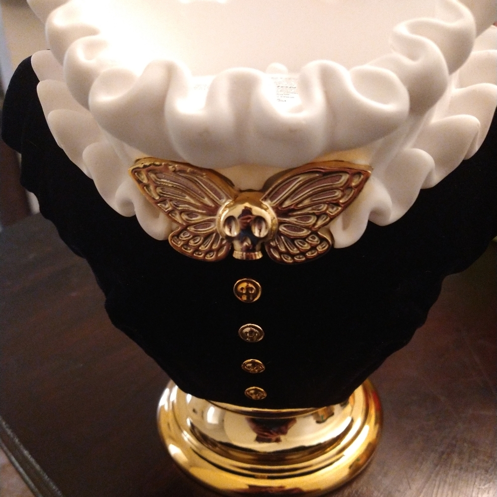 BBW Madame Bust Headless 3 Wick Candle Holder - Picture 2 of 8